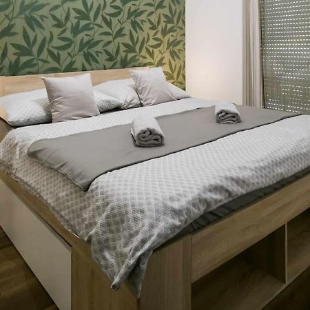 Devai-Lux Apartman Sárvár Exterior foto
