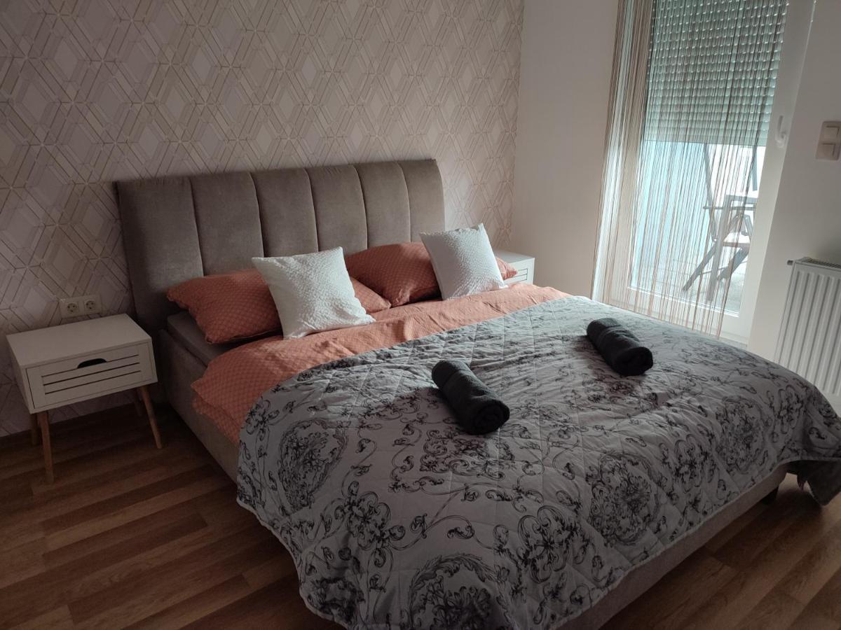 Devai-Lux Apartman Sárvár Exterior foto