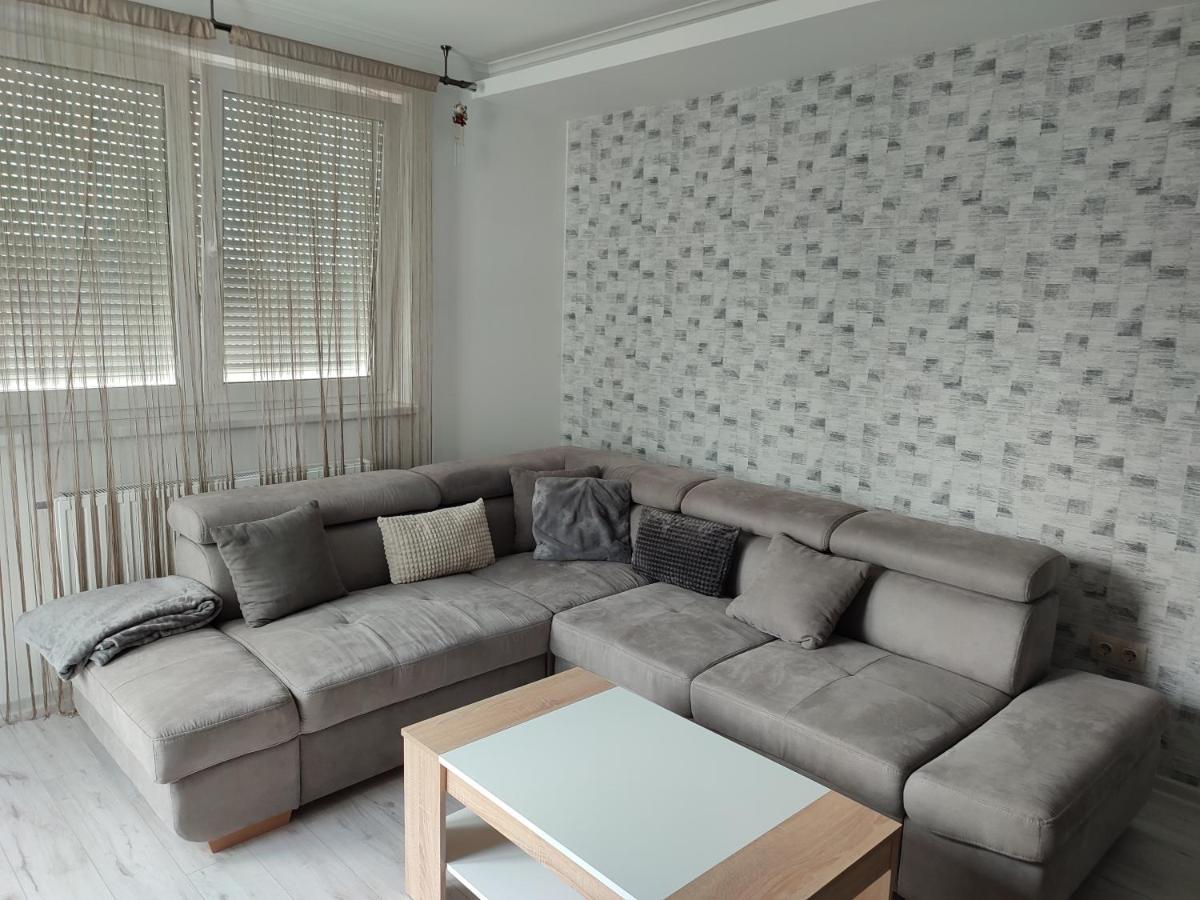 Devai-Lux Apartman Sárvár Exterior foto