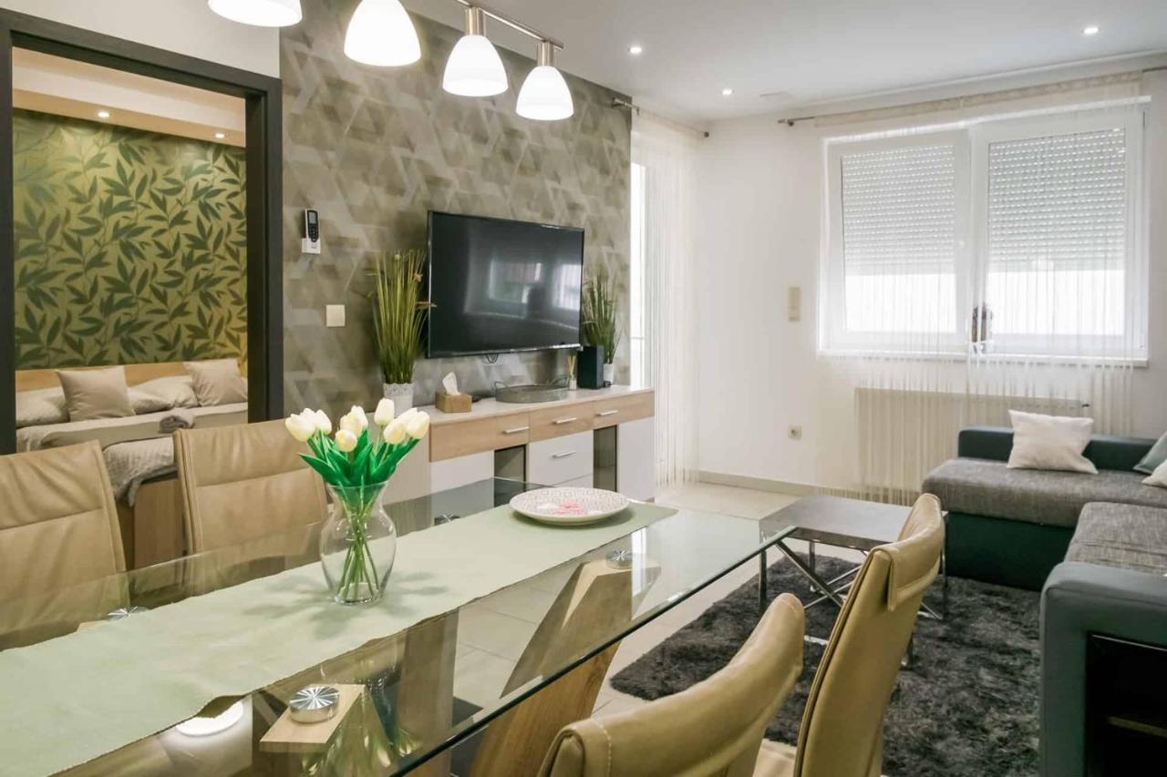 Devai-Lux Apartman Sárvár Exterior foto