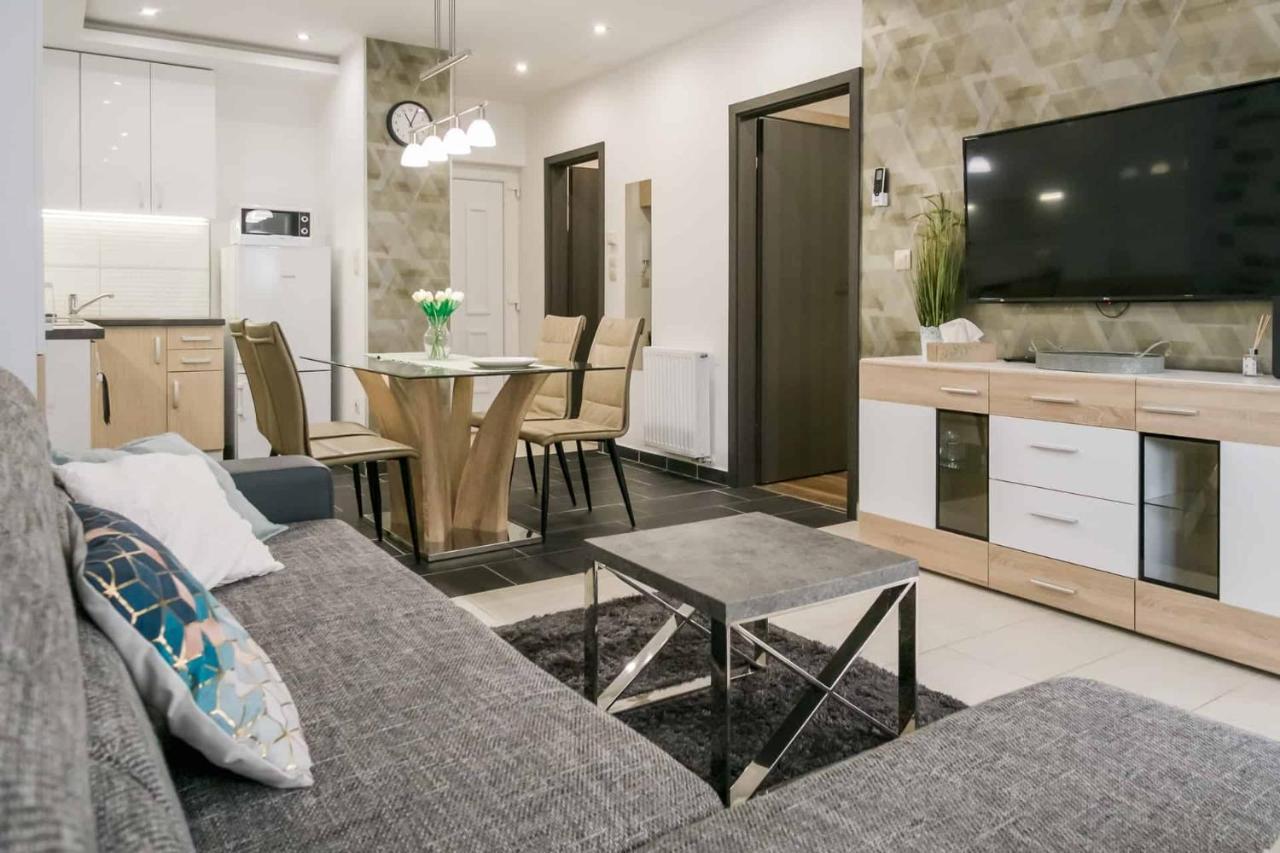 Devai-Lux Apartman Sárvár Exterior foto