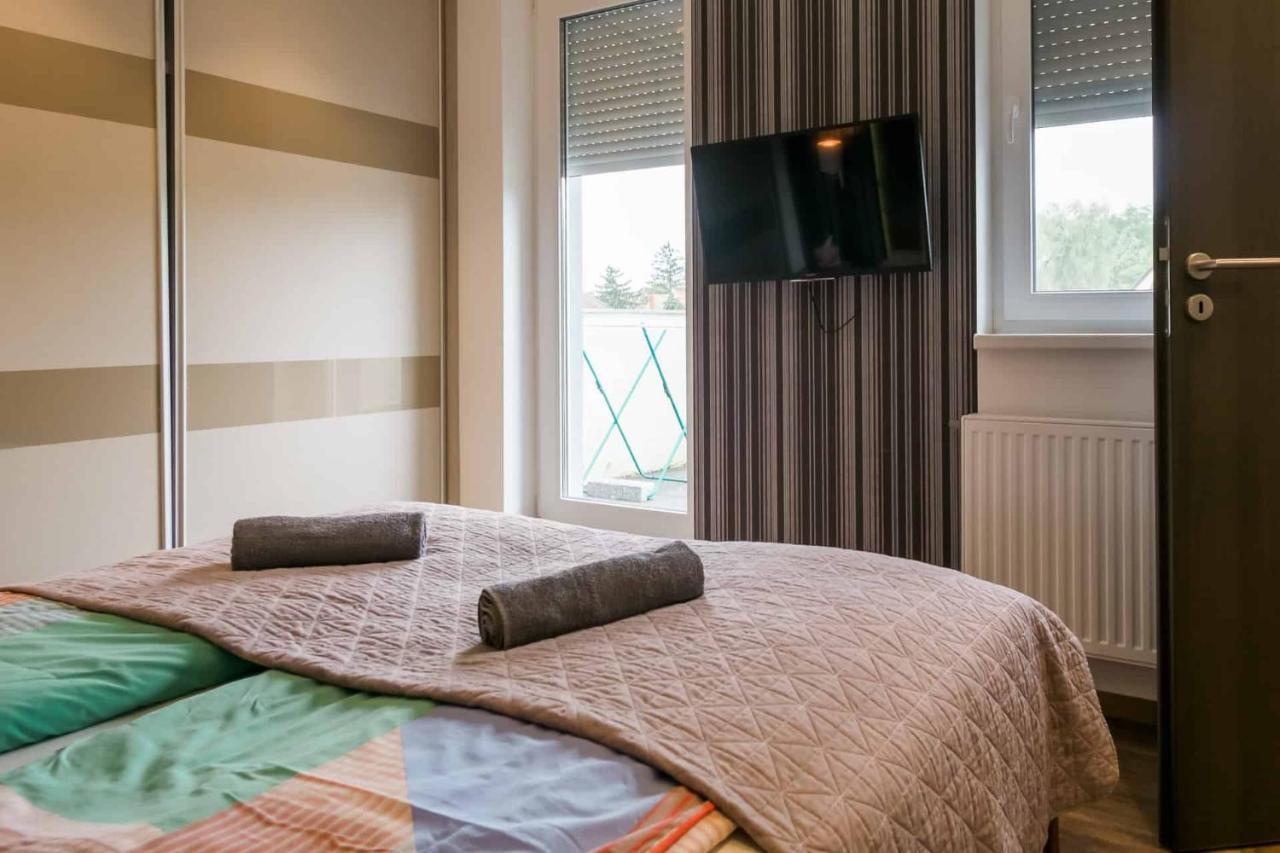 Devai-Lux Apartman Sárvár Exterior foto