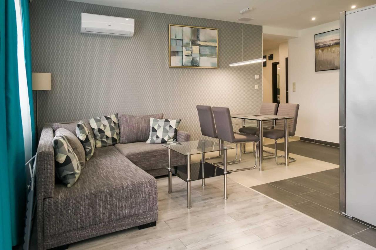 Devai-Lux Apartman Sárvár Exterior foto