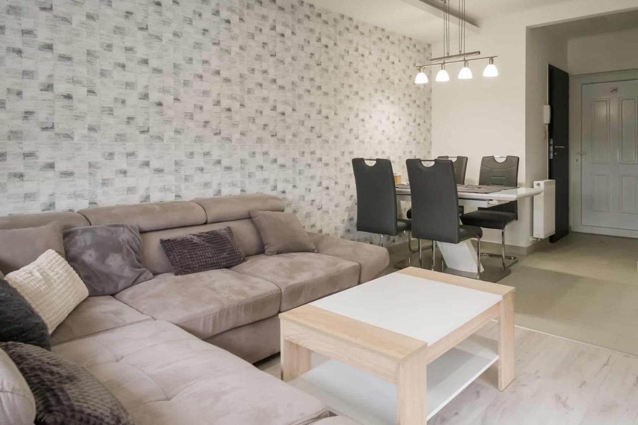 Devai-Lux Apartman Sárvár Exterior foto